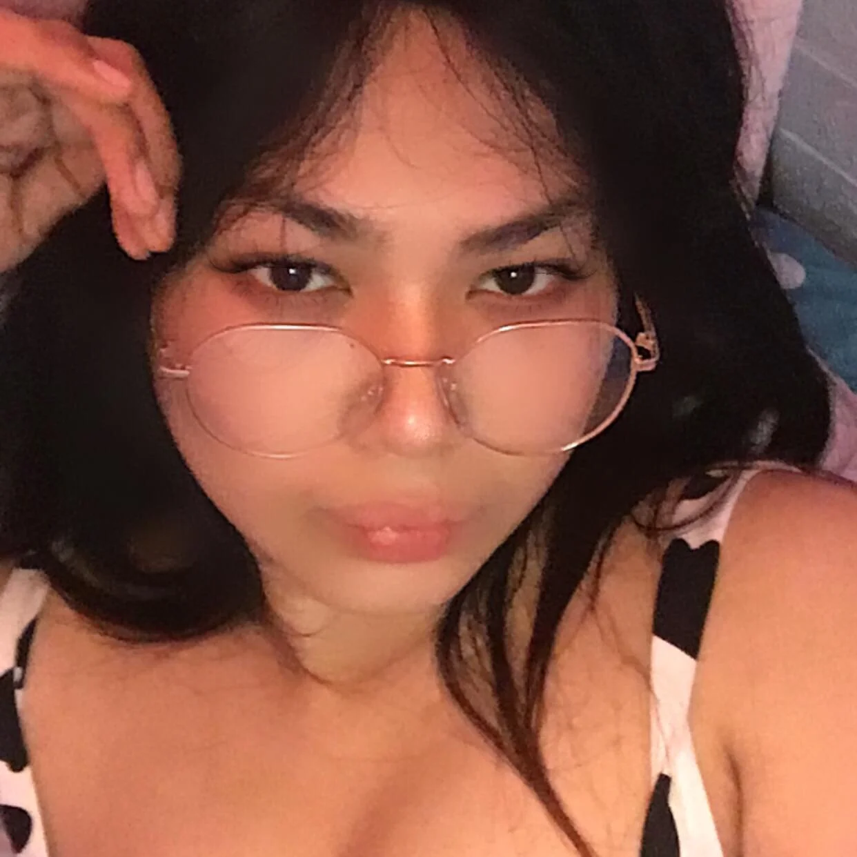 XXX Porn Photo of Nude MASSIVEBONERmichaela 2