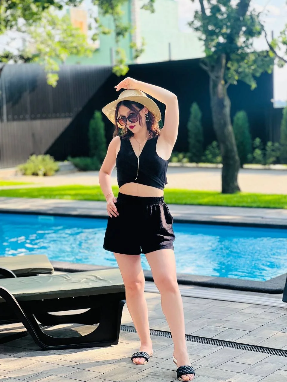 XXX Porn Photo of Nude LolaLemona 46