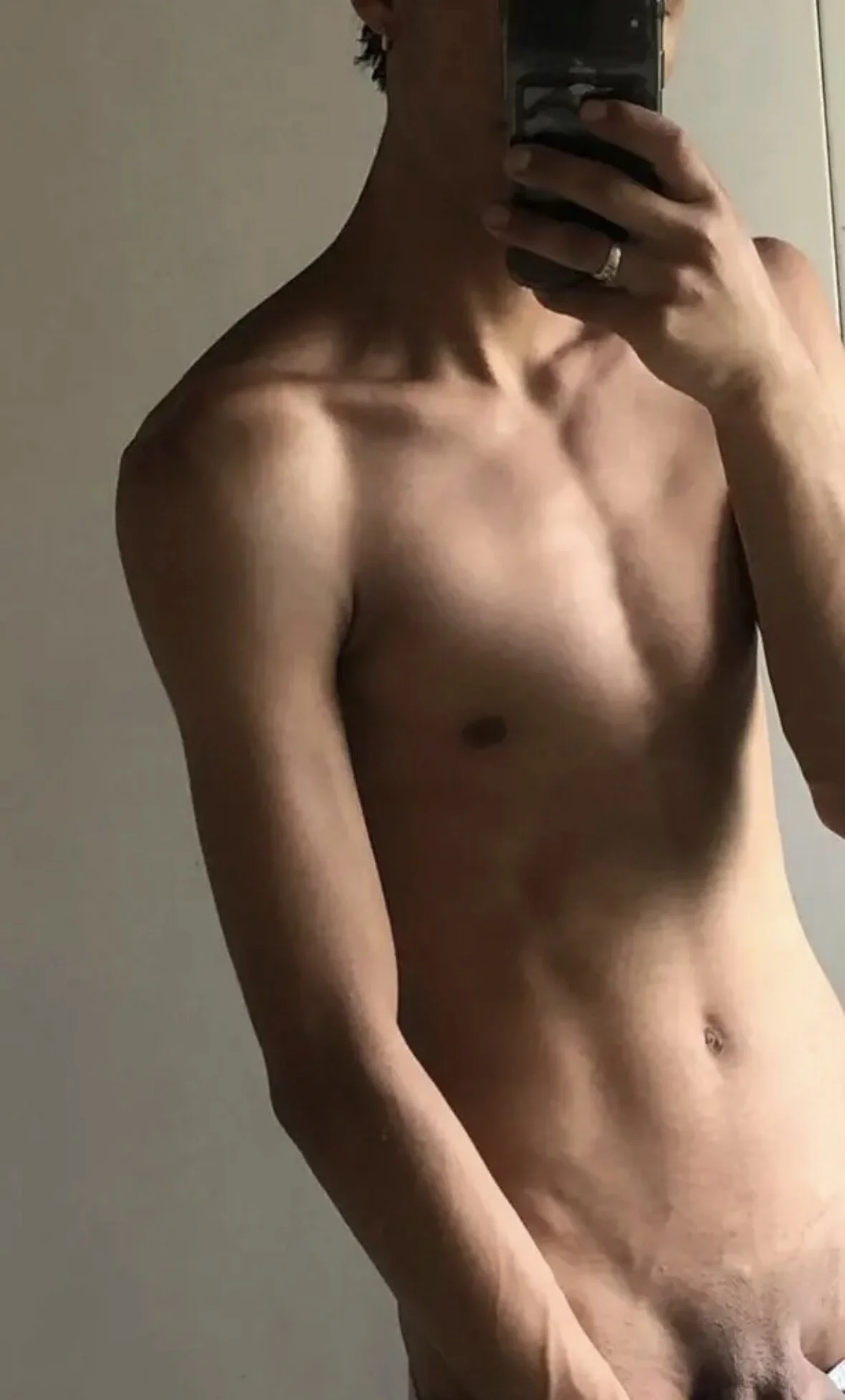 XXX Porn Photo of Nude Pickmenx 17