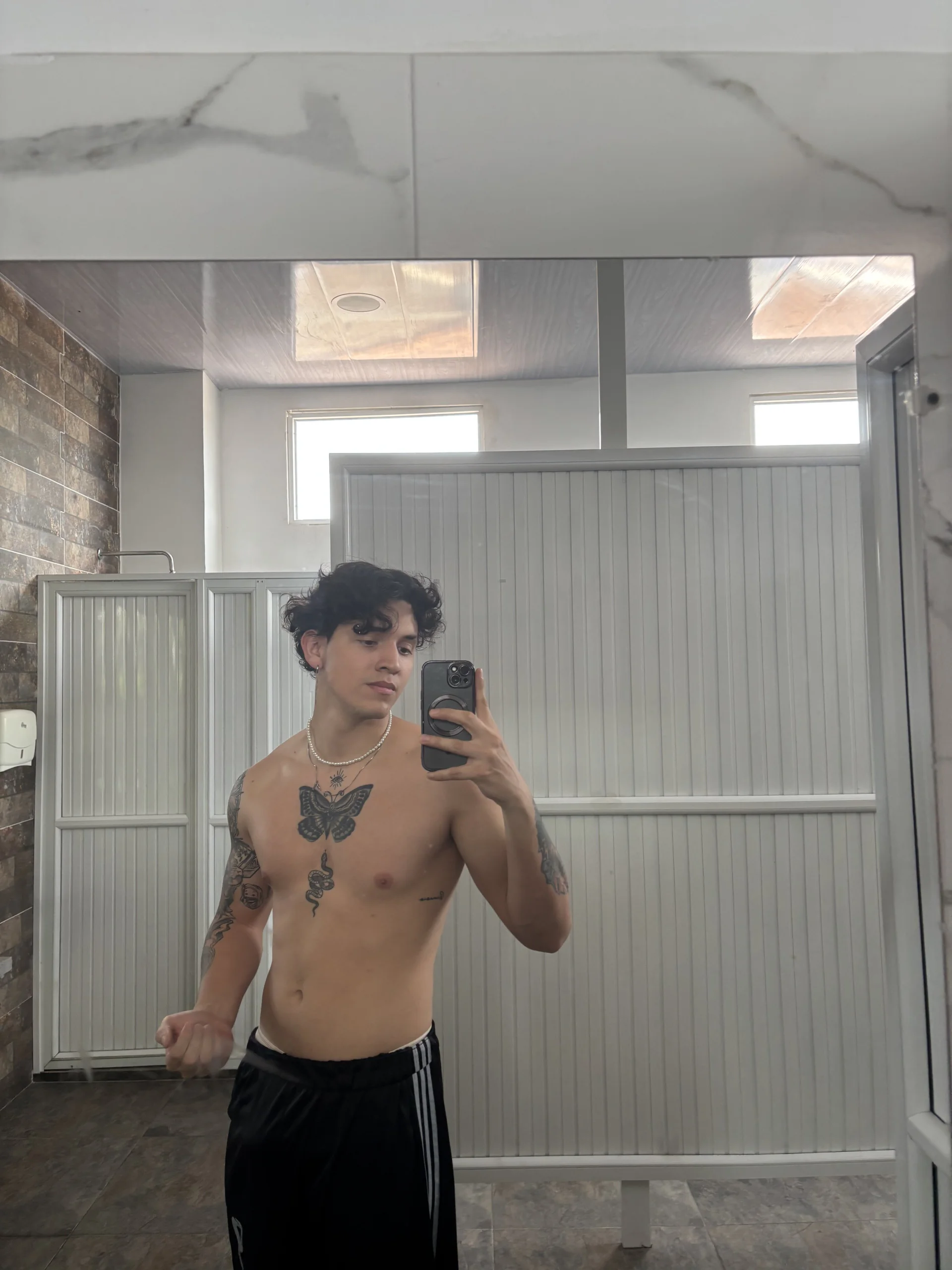 XXX Porn Photo of Nude Aangelhot 22