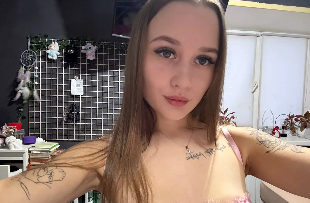 XXX Porn Photo of Nude avabbys 4