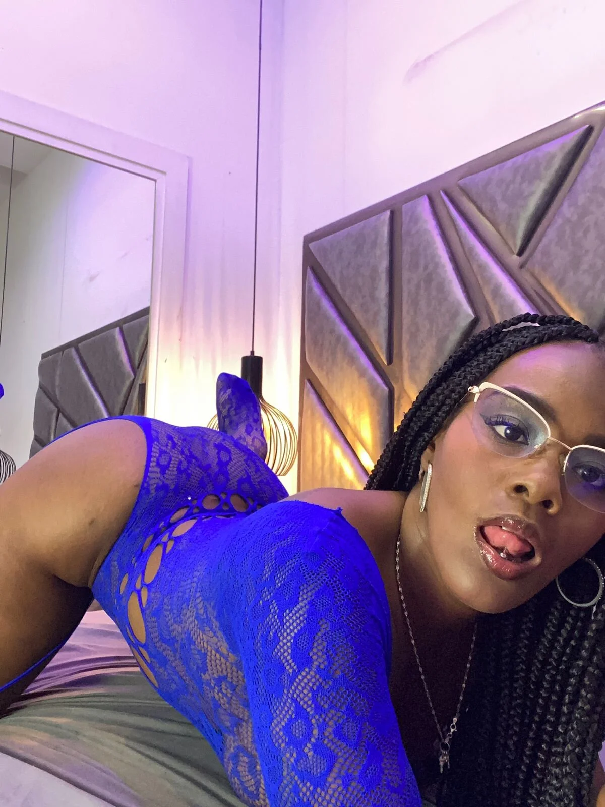 XXX Porn Photo of Nude HannaaGates 69