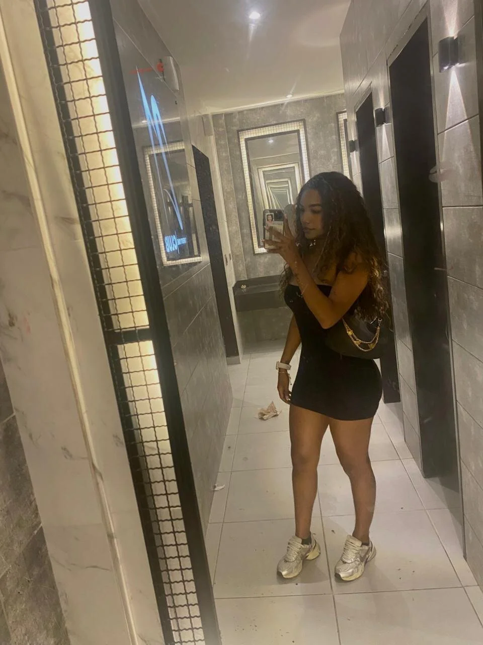 XXX Porn Photo of Nude Salem_Smith_ 39