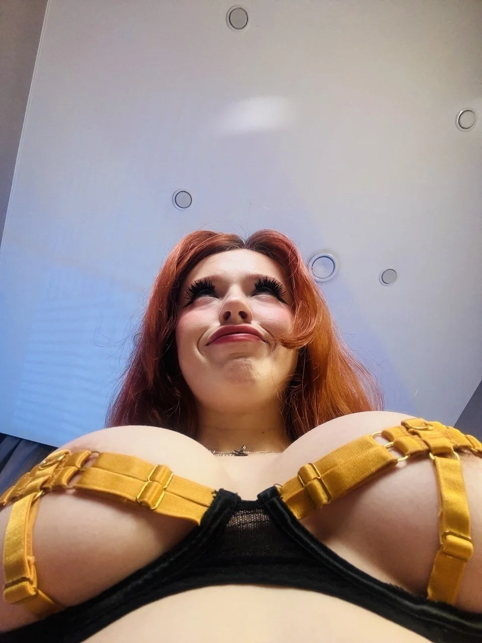 XXX Porn Photo of Nude ur_favsuccubus 21