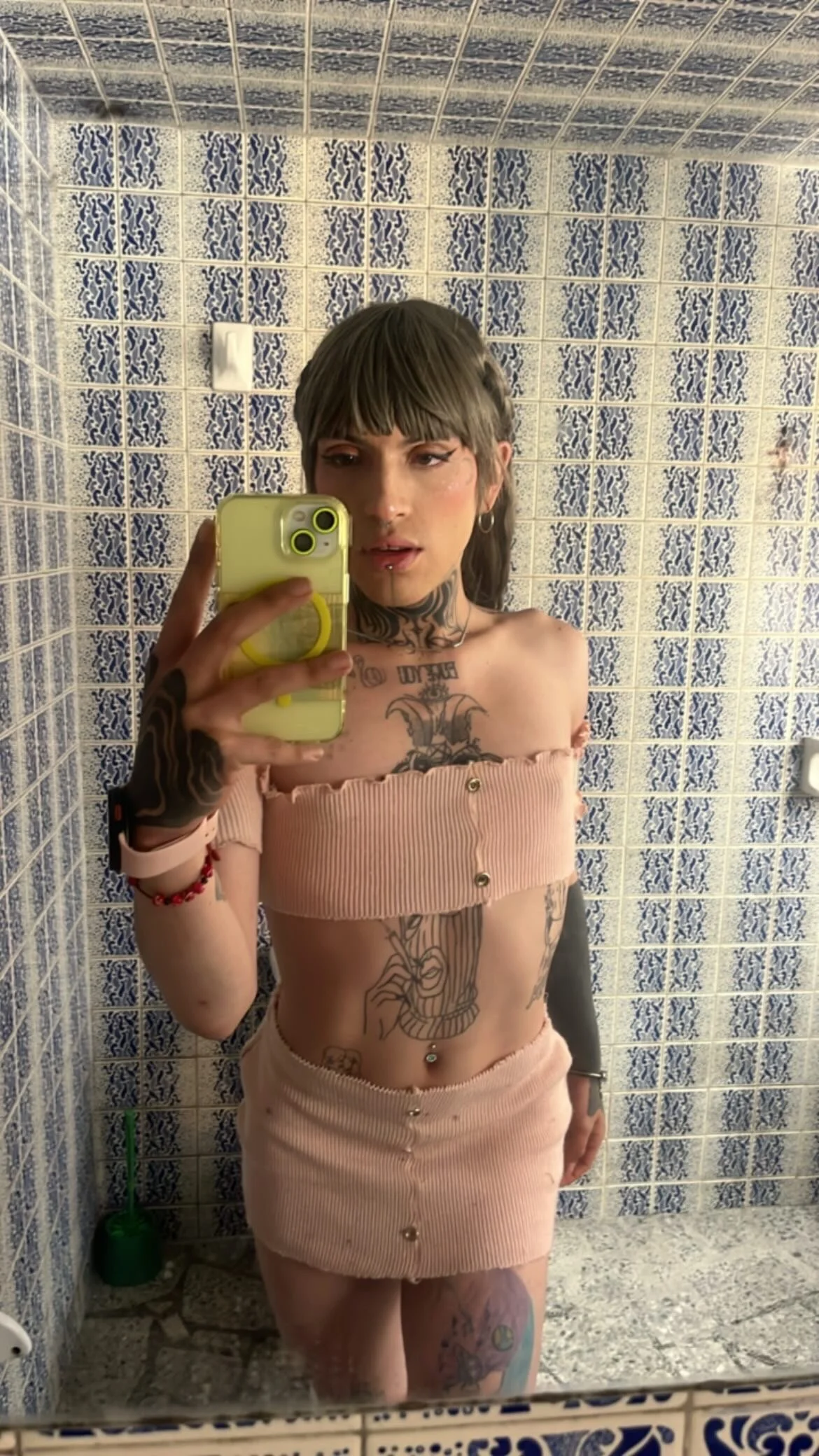 XXX Porn Photo of Nude charlotbelucci_ 15