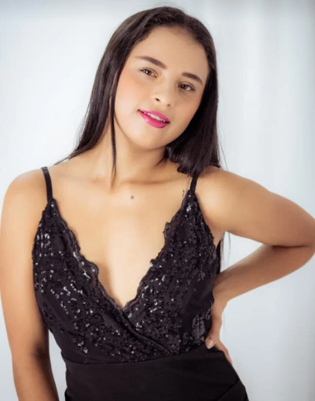 XXX Porn Photo of Nude evelyn_23 12