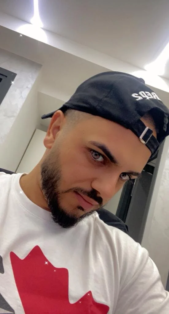 XXX Porn Photo of Nude supermanboy94 6