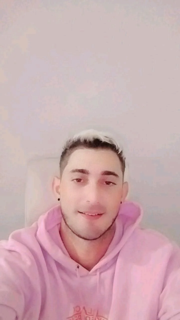 XXX Porn Photo of Nude el_fresa 4