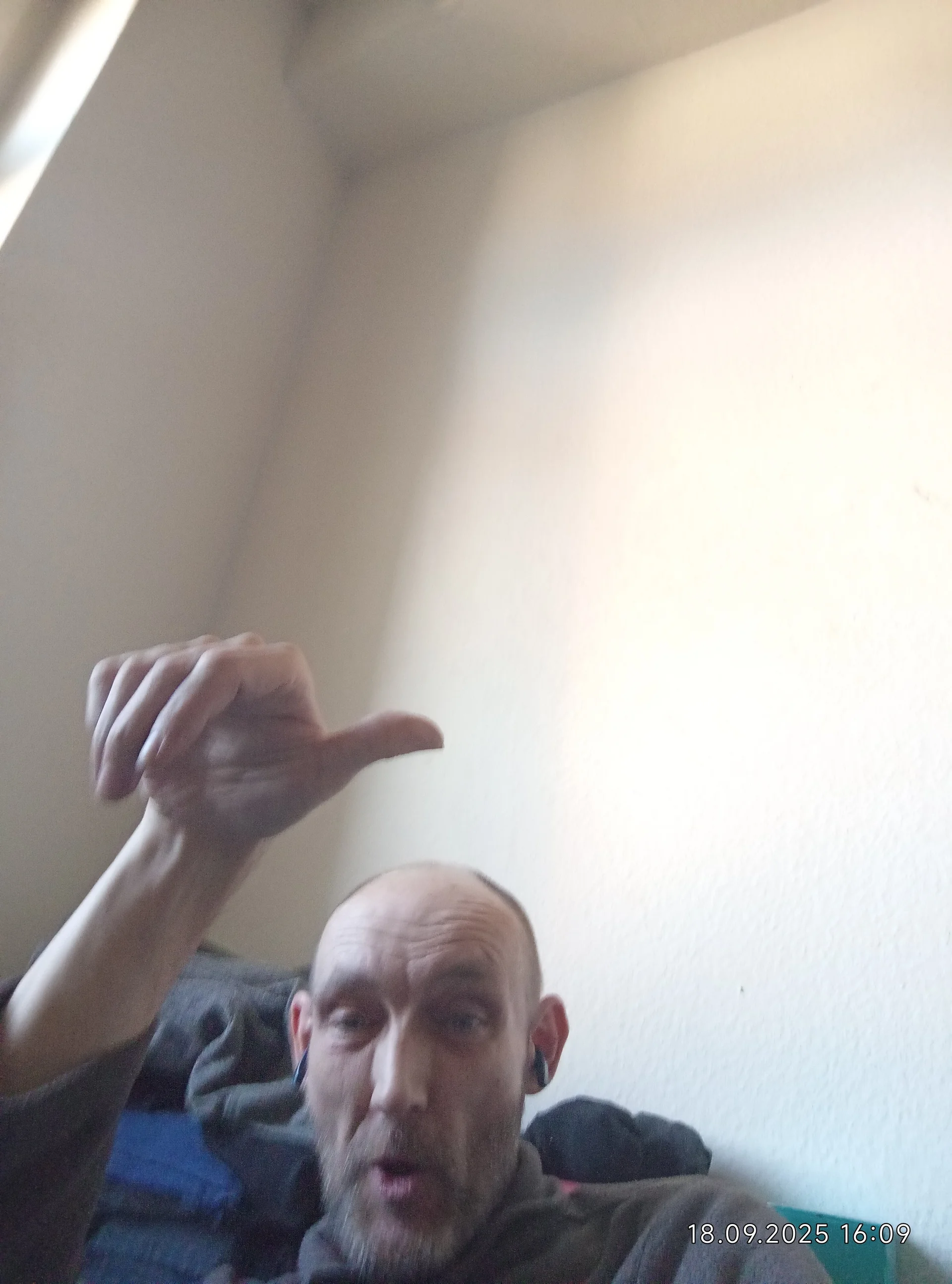 XXX Porn Photo of Nude FuggySkoplje 4
