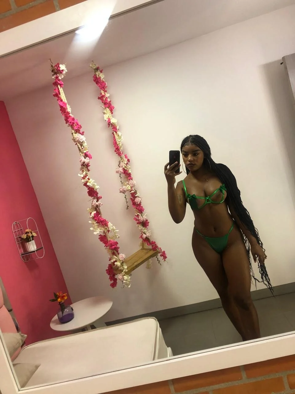 XXX Porn Photo of Nude malu_horny_69 86