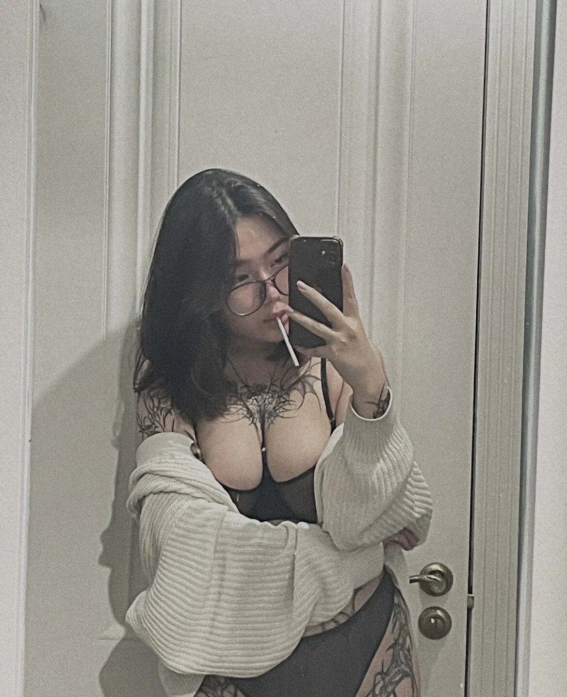 XXX Porn Photo of Nude Yuriko_May 23