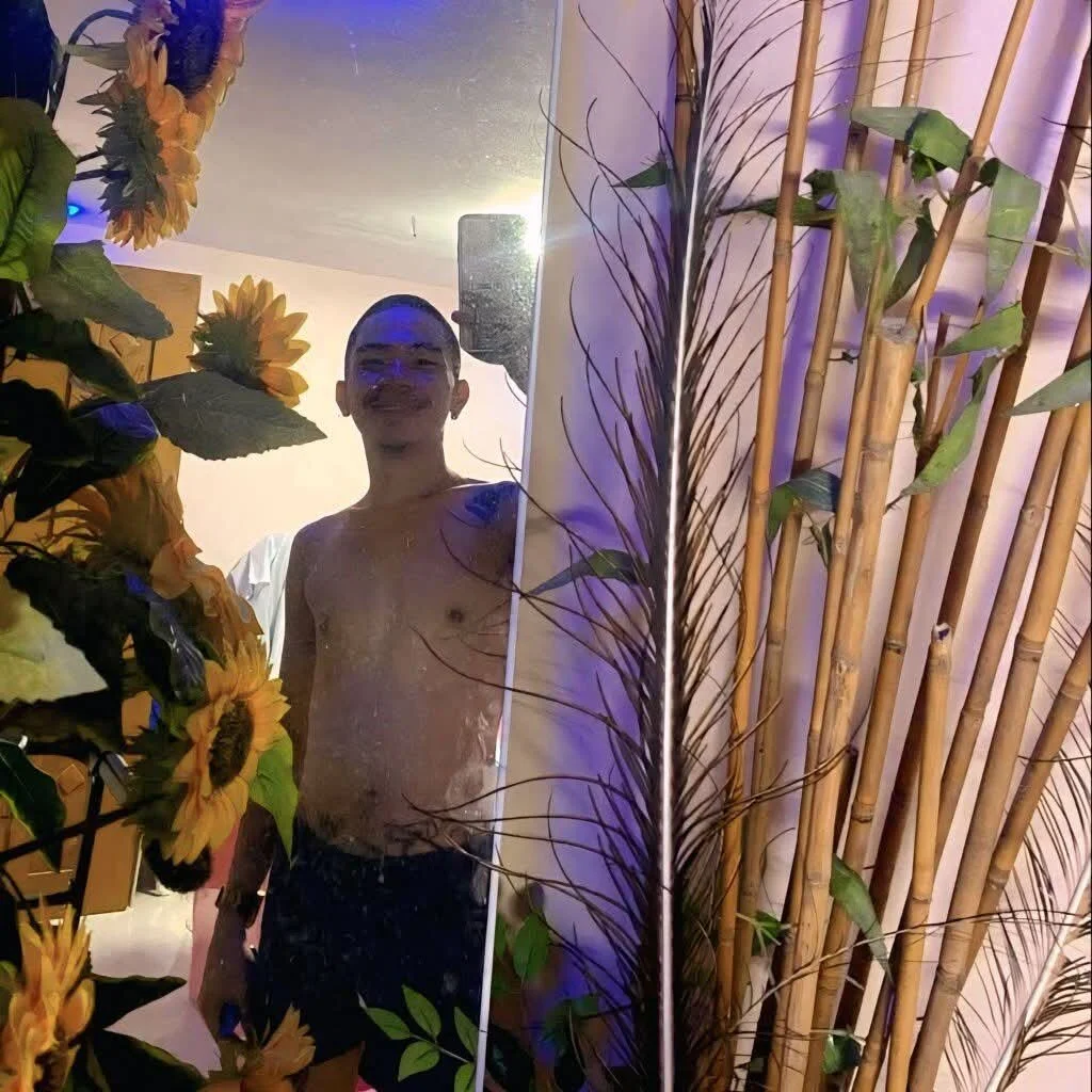 XXX Porn Photo of Nude MrGOLDENBOY 5