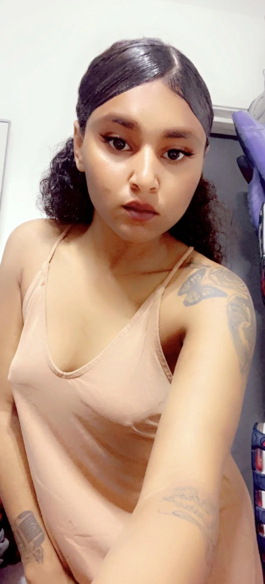 XXX Porn Photo of Nude PrettyAri69 2