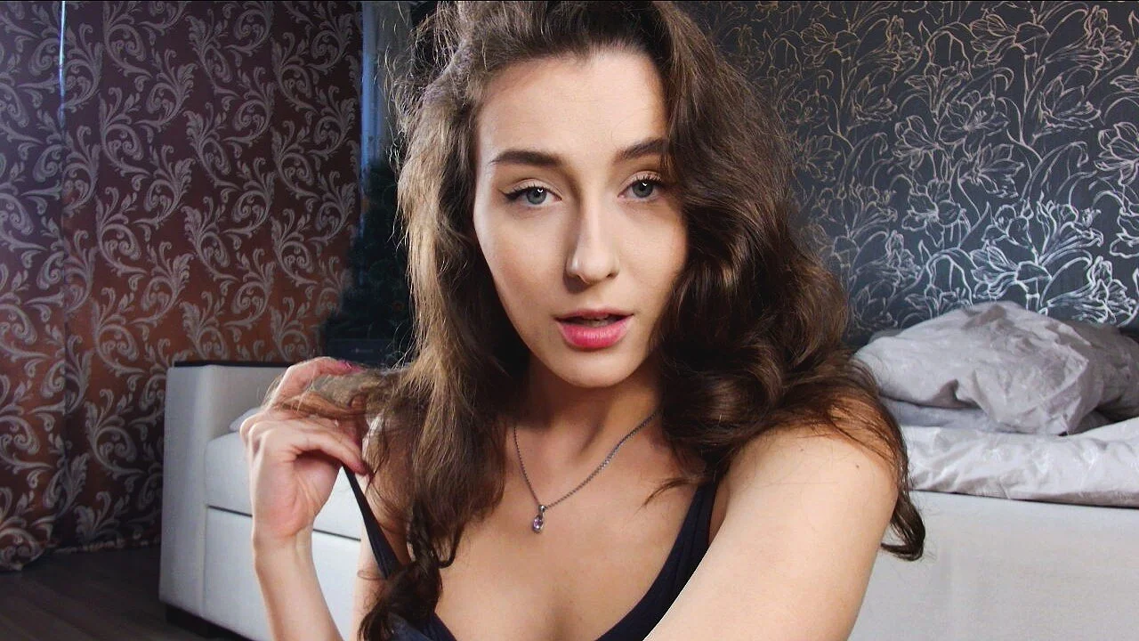 XXX Porn Photo of Nude GracieGalaxy 1