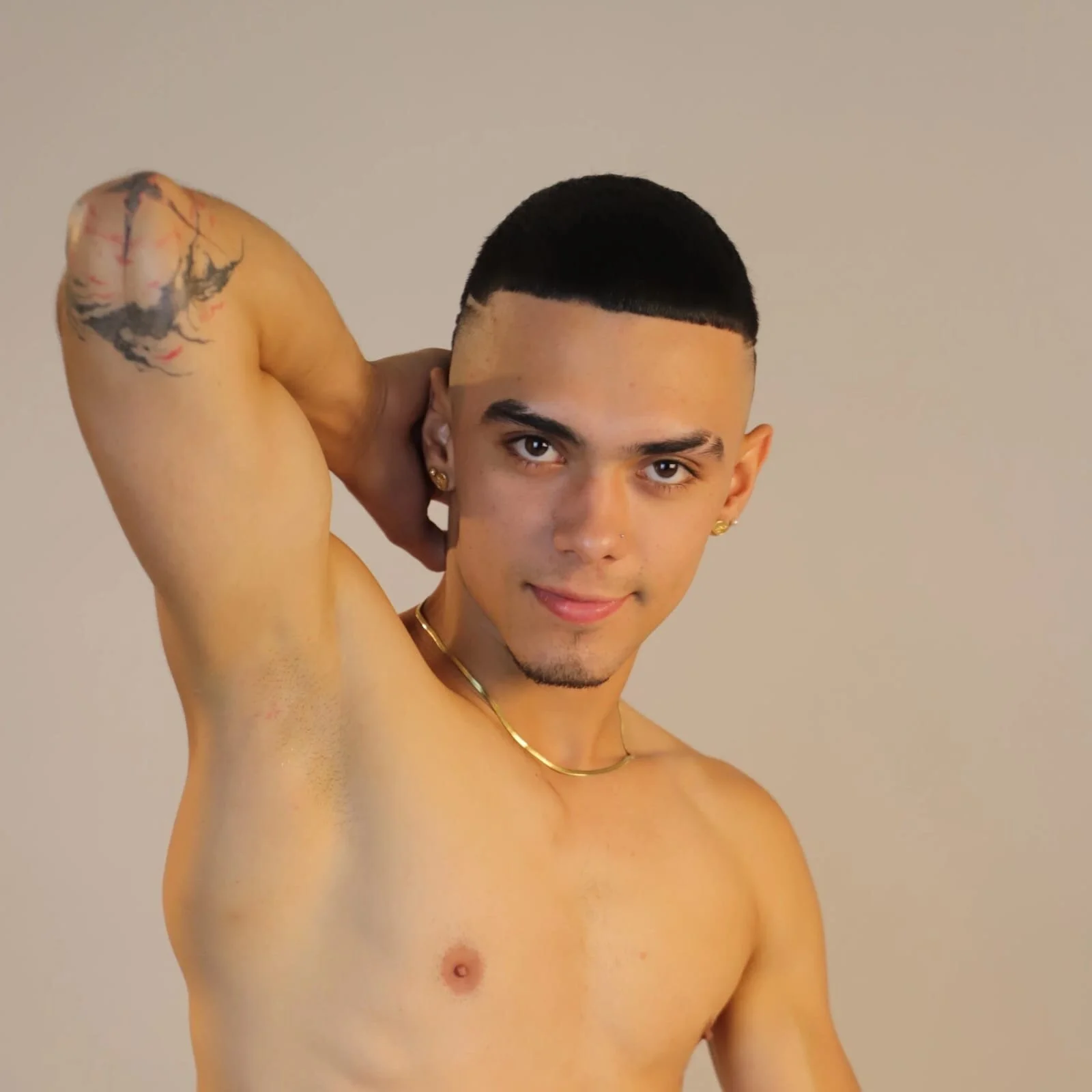 XXX Porn Photo of Nude Teo_Rave 6