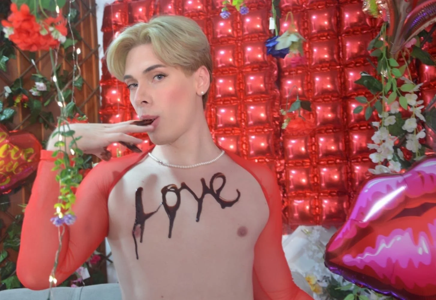 XXX Porn Photo of Nude mike_blossom 9