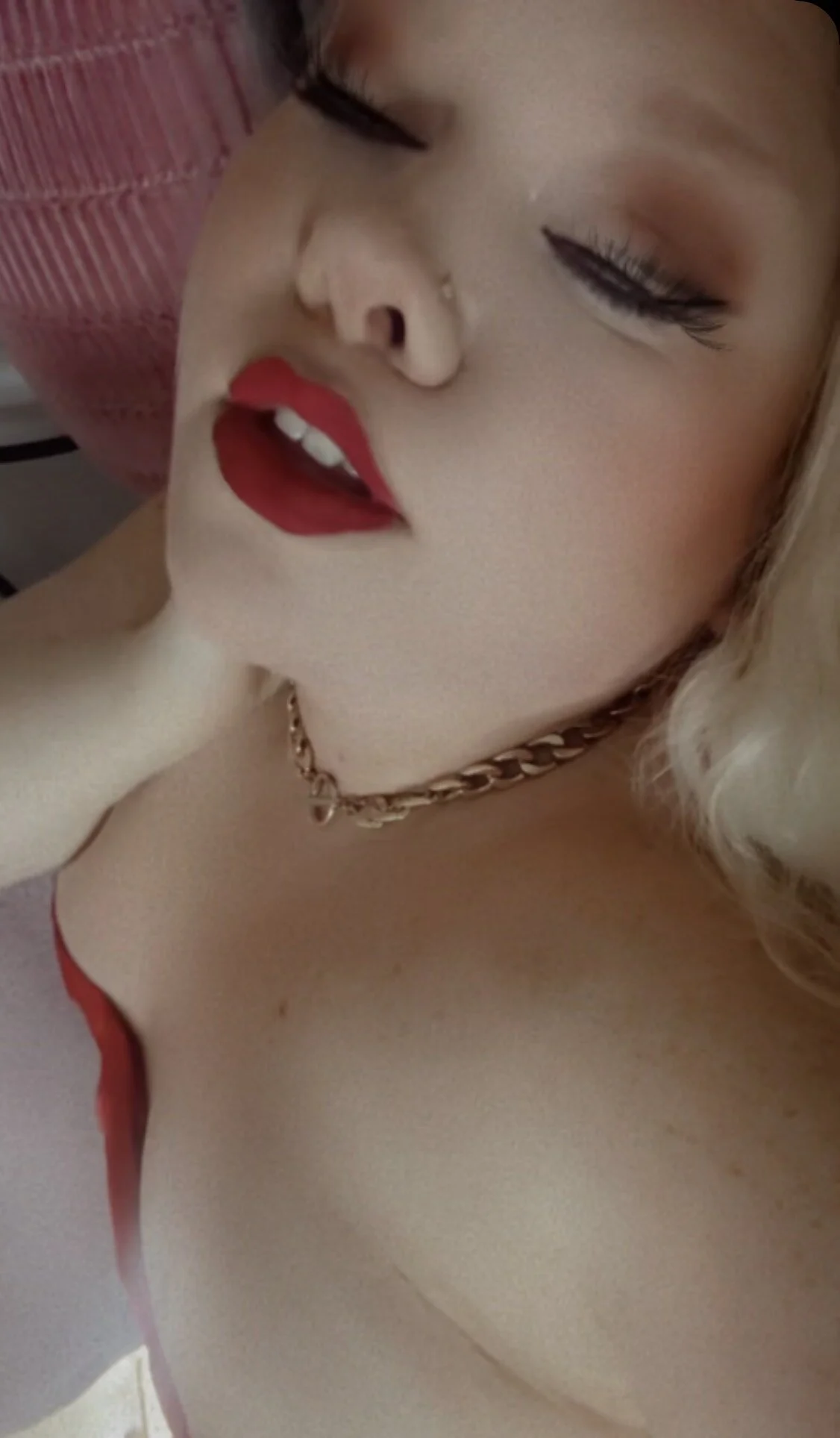 XXX Porn Photo of Nude siennaxluxx 4