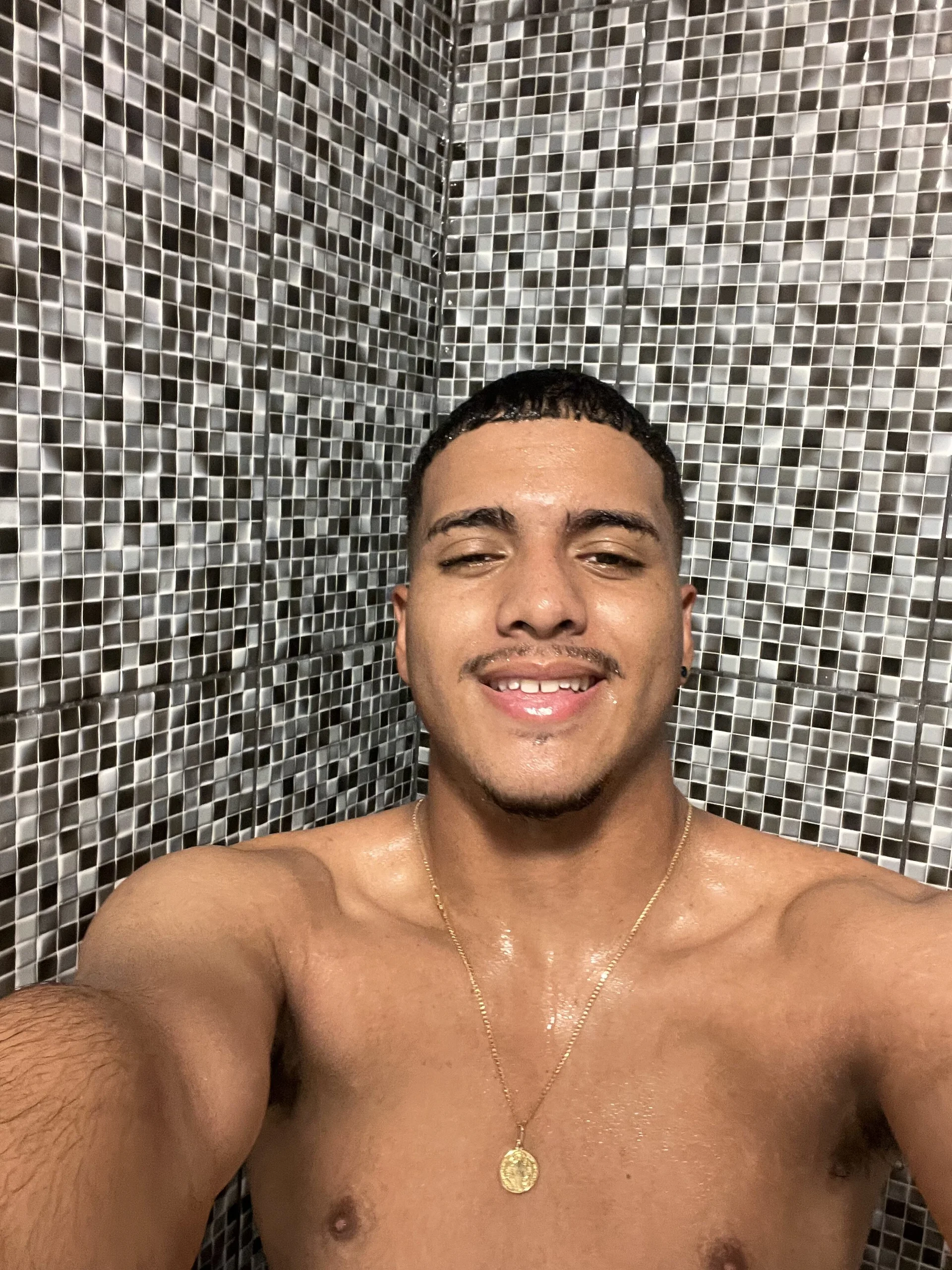XXX Porn Photo of Nude michel_g1 25