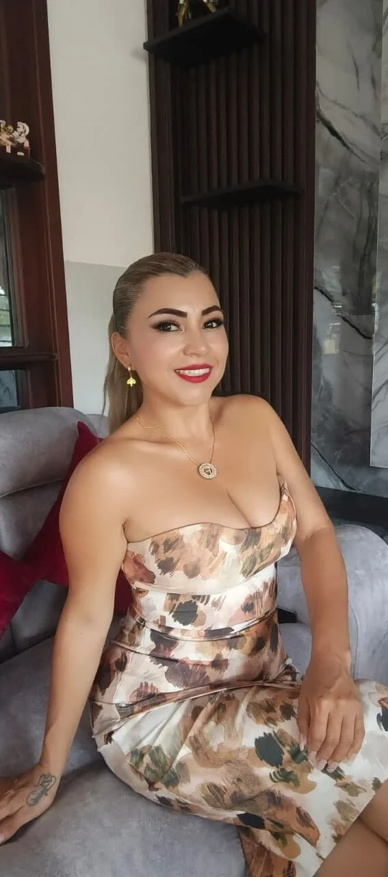 XXX Porn Photo of Nude LauraScarlet 8