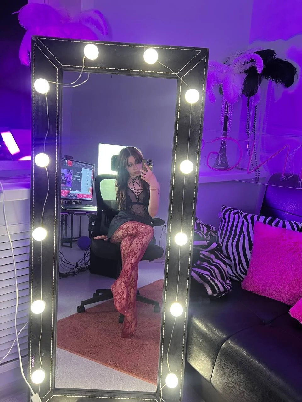 XXX Porn Photo of Nude MisaPage 4