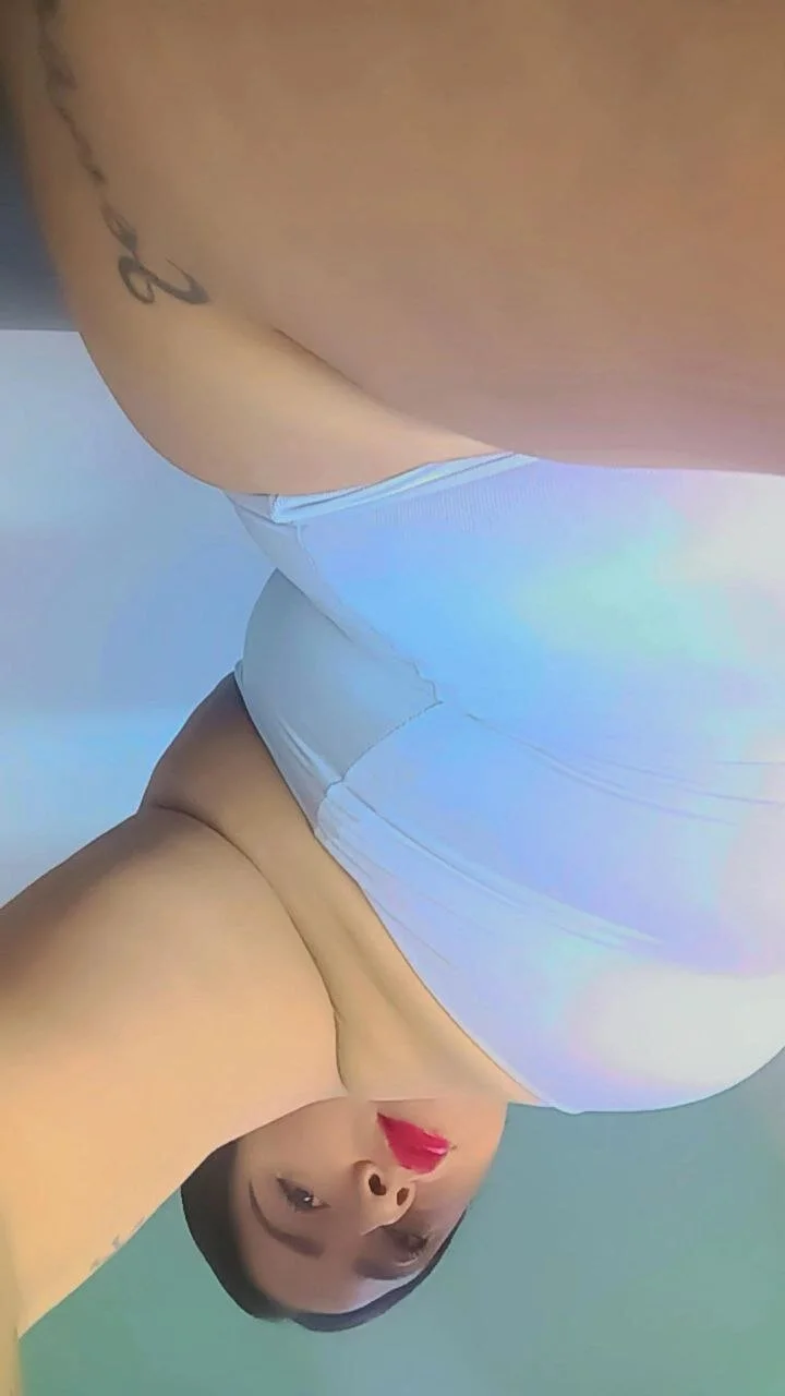 XXX Porn Photo of Nude findomlatin 1
