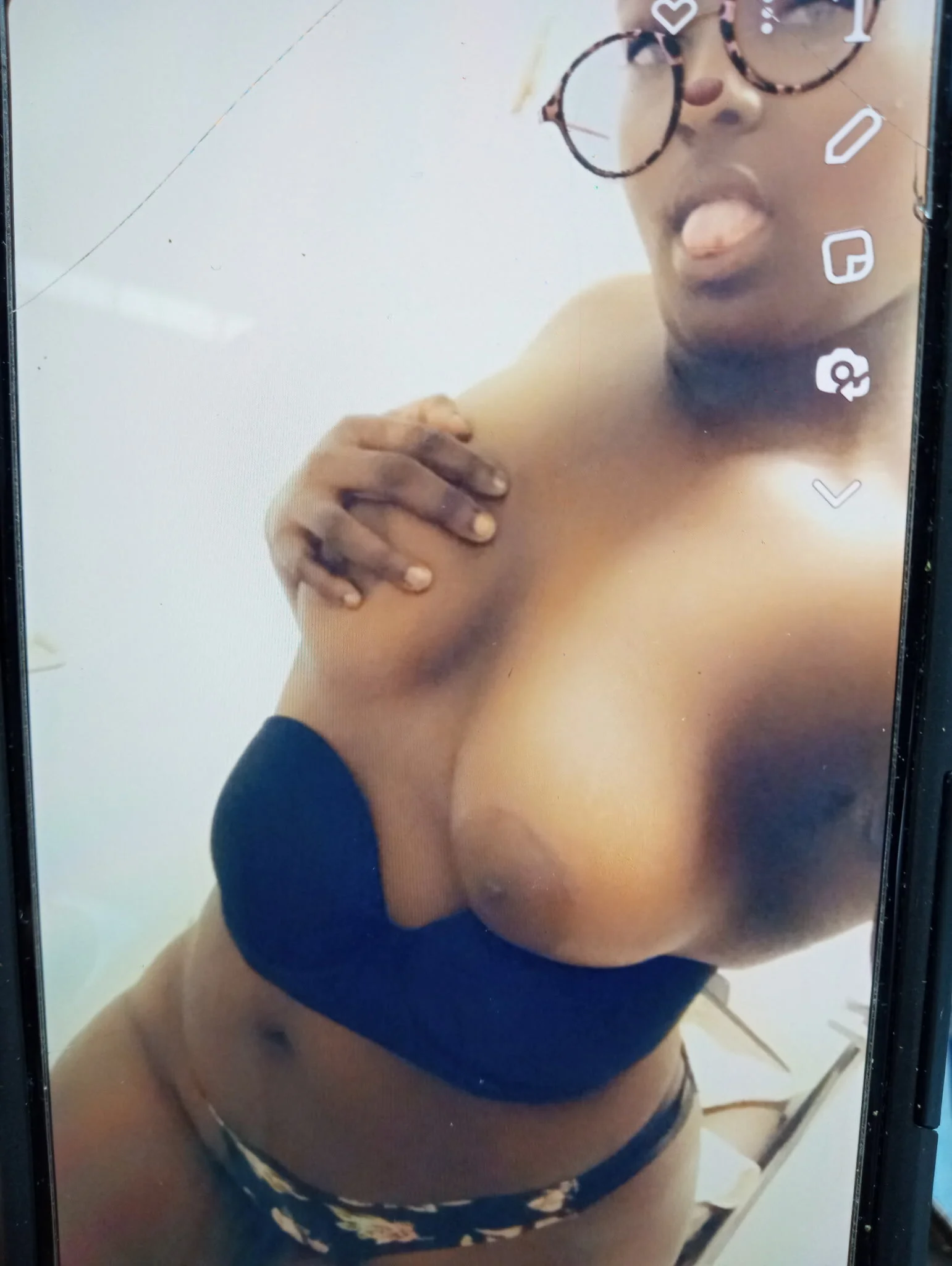 XXX Porn Photo of Nude Chocol8yummy 2
