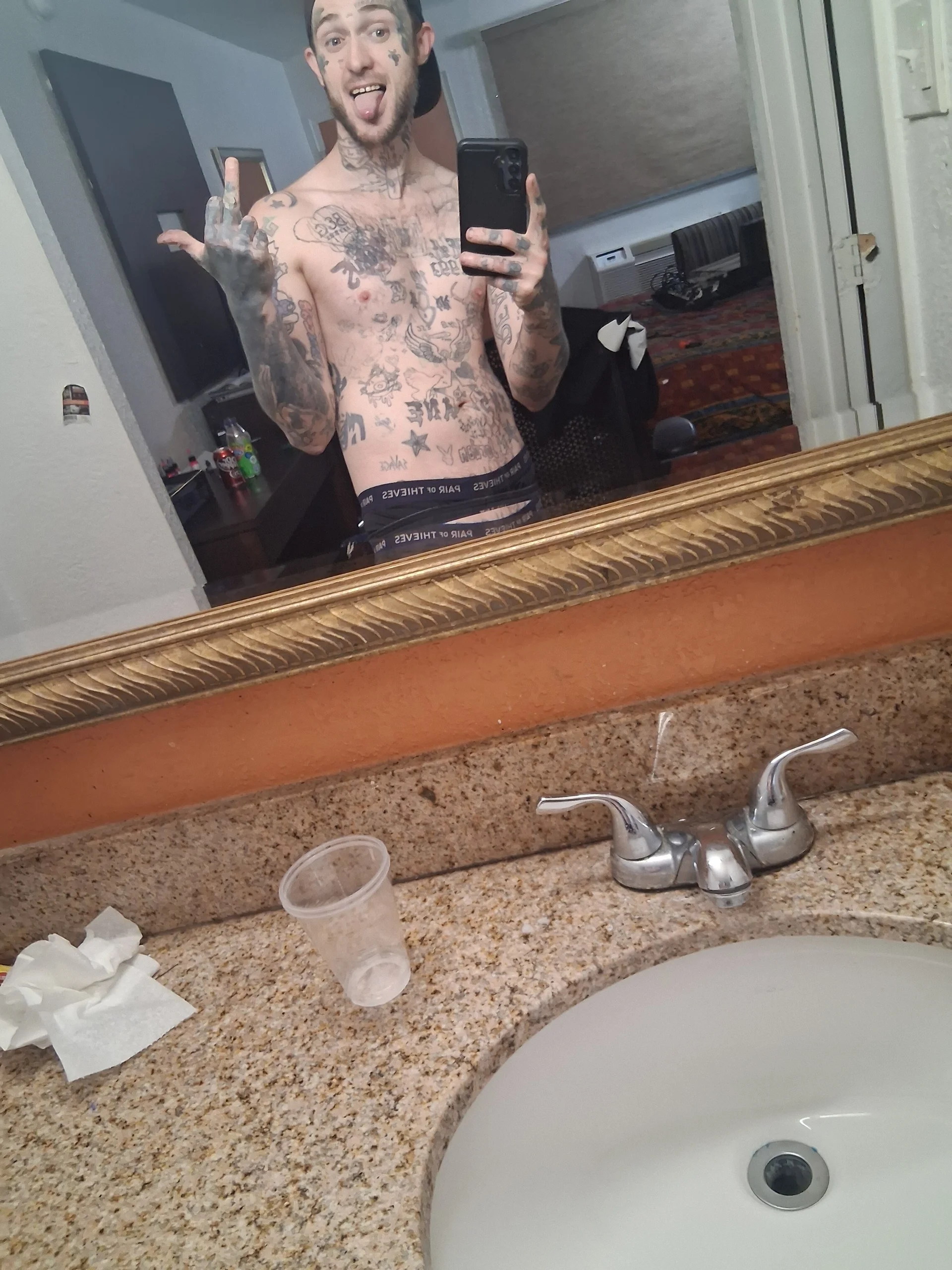 XXX Porn Photo of Nude SWAGGDaddy93 5