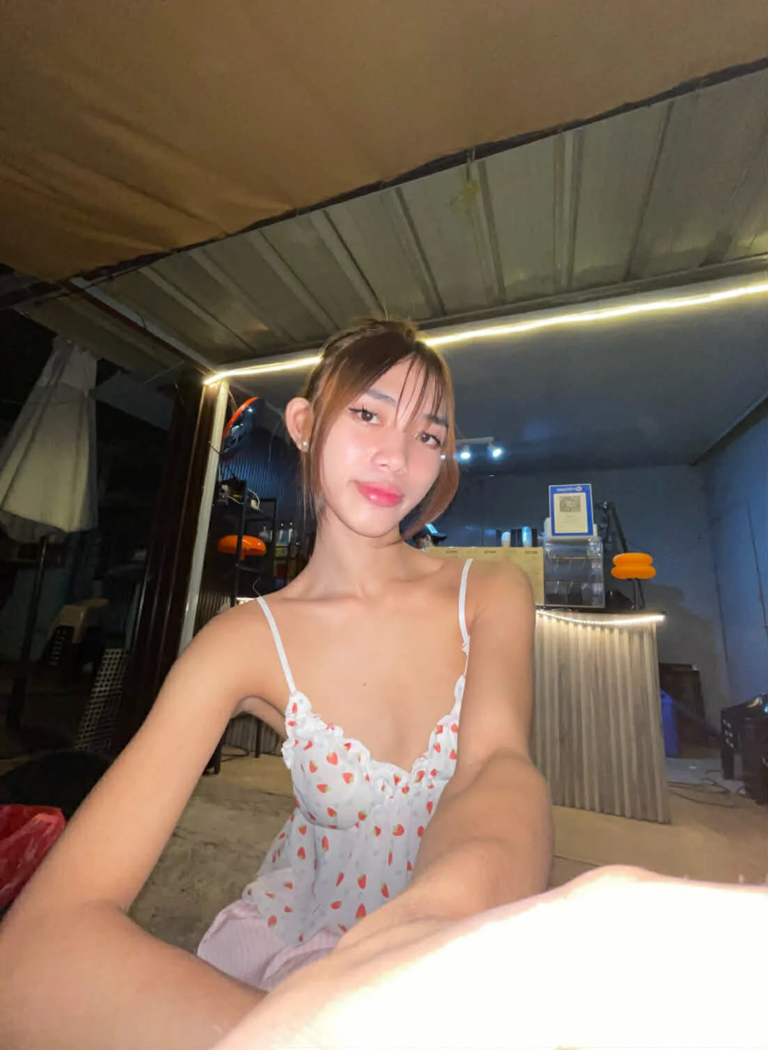 XXX Porn Photo of Nude Khloe_doll 2