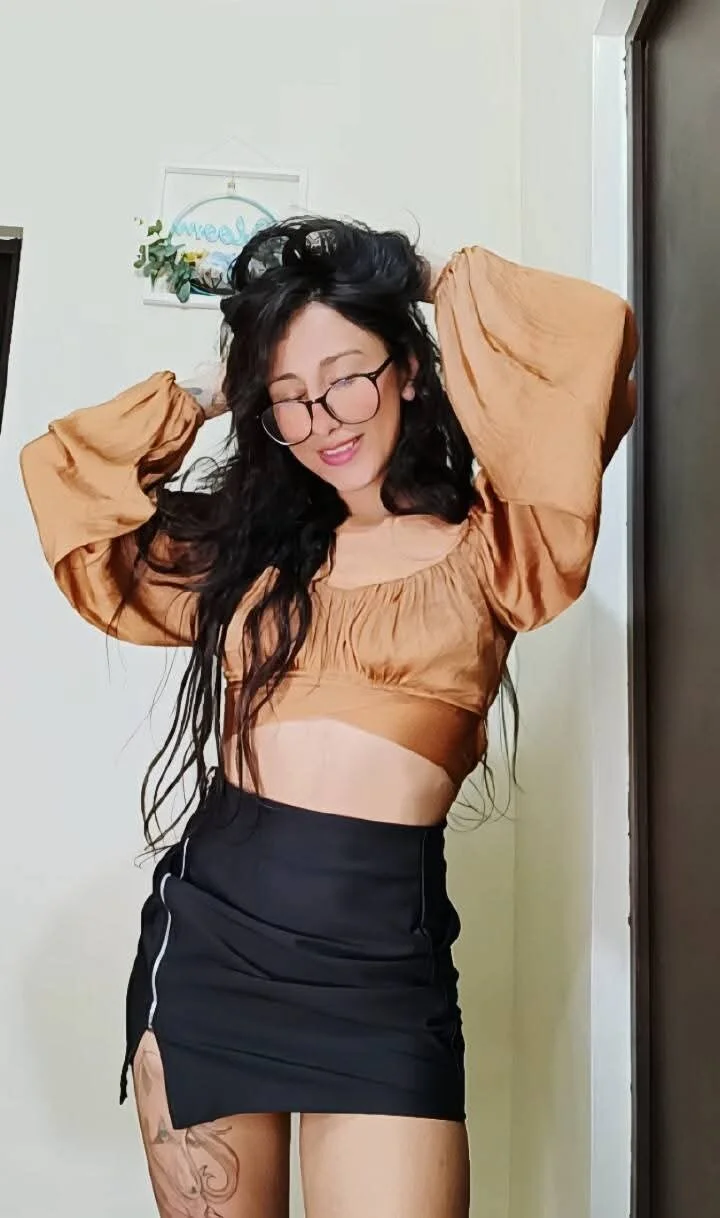 XXX Porn Photo of Nude Petitetease 21