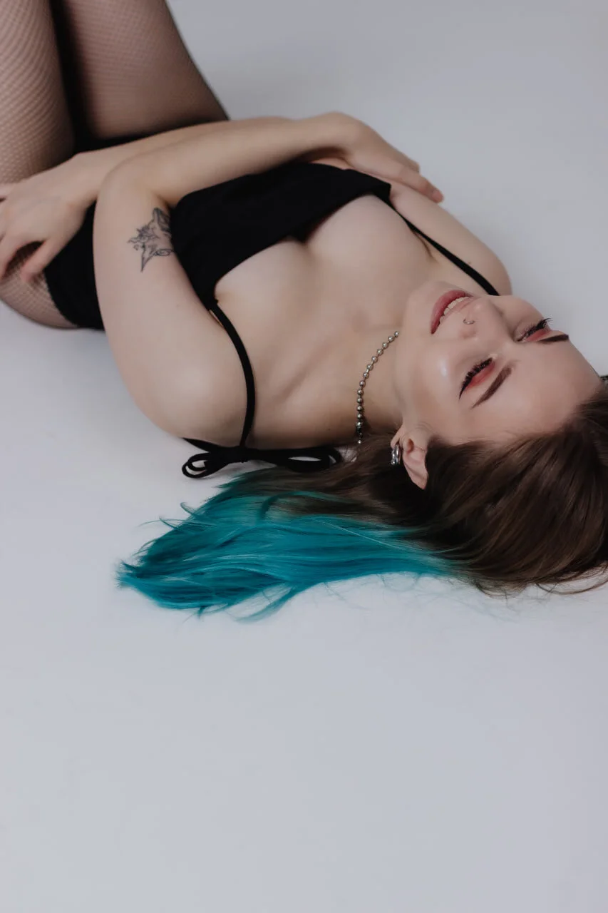 XXX Porn Photo of Nude lucylucious 12