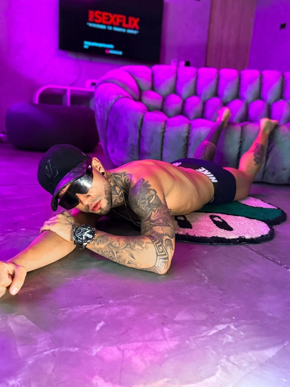 XXX Porn Photo of Nude samuel_boy_tatoo 5