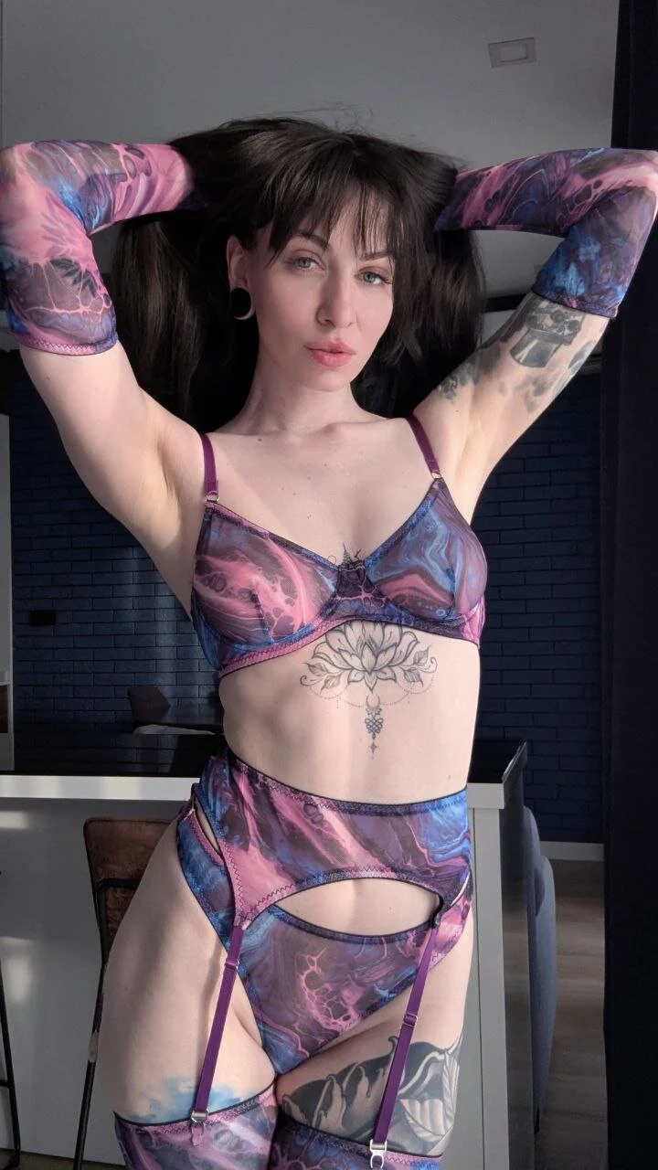 XXX Porn Photo of Nude mary_creepy 6