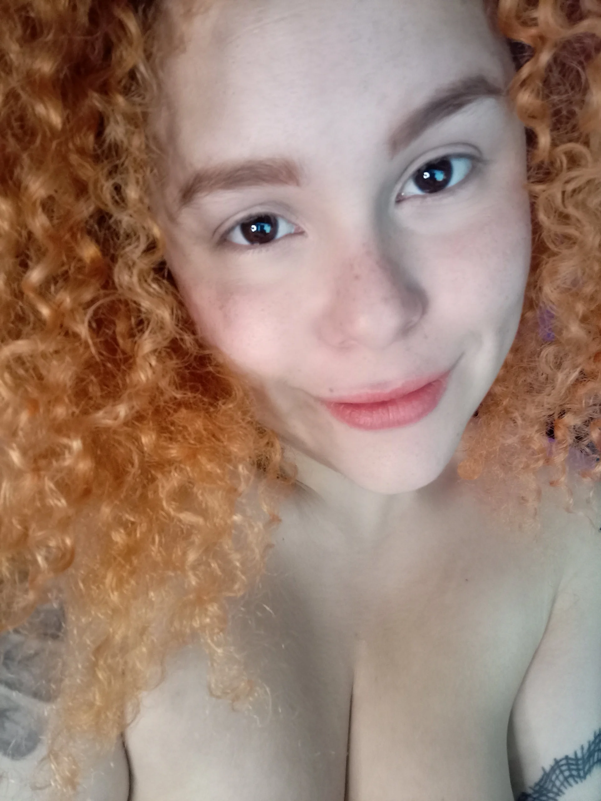 XXX Porn Photo of Nude Alaska_colors7 75