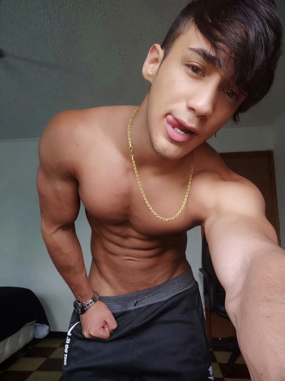 XXX Porn Photo of Nude AlexRivera6 4