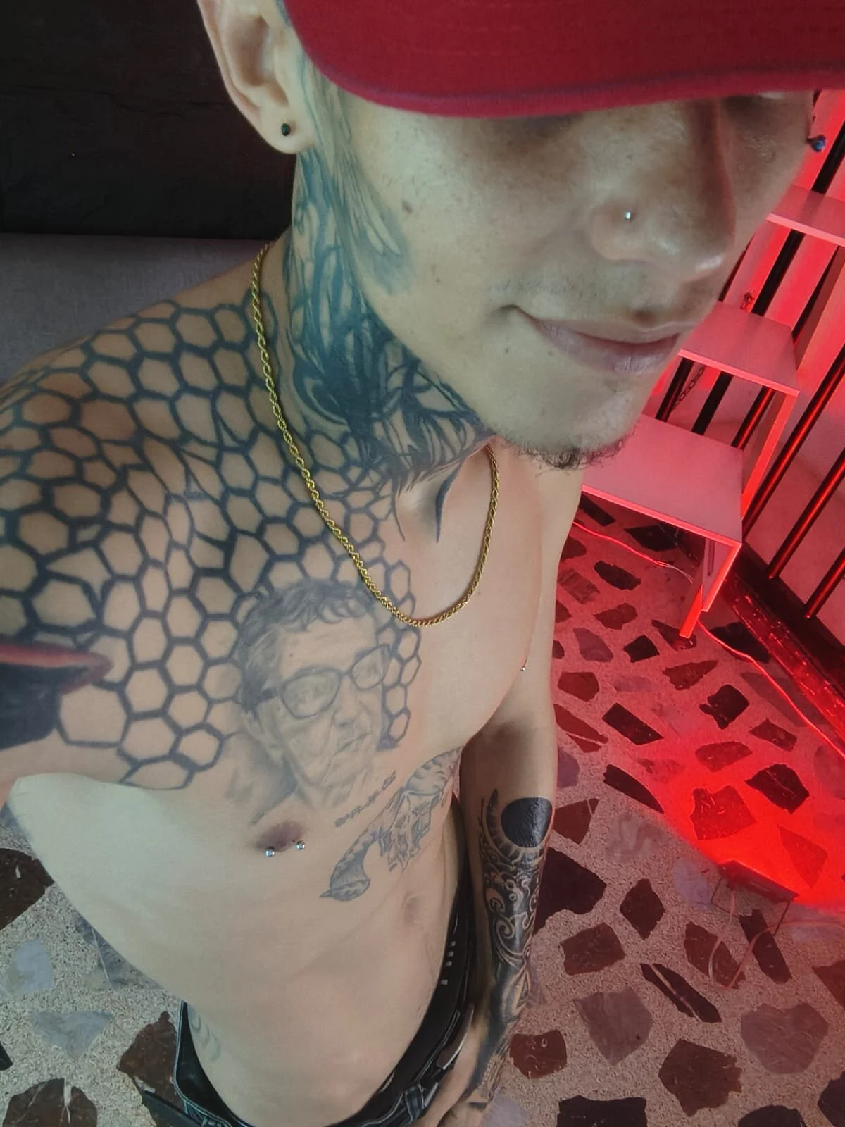 XXX Porn Photo of Nude Paulo_527 10