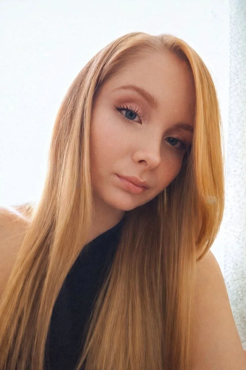 XXX Porn Photo of Nude Betty__Moore 1