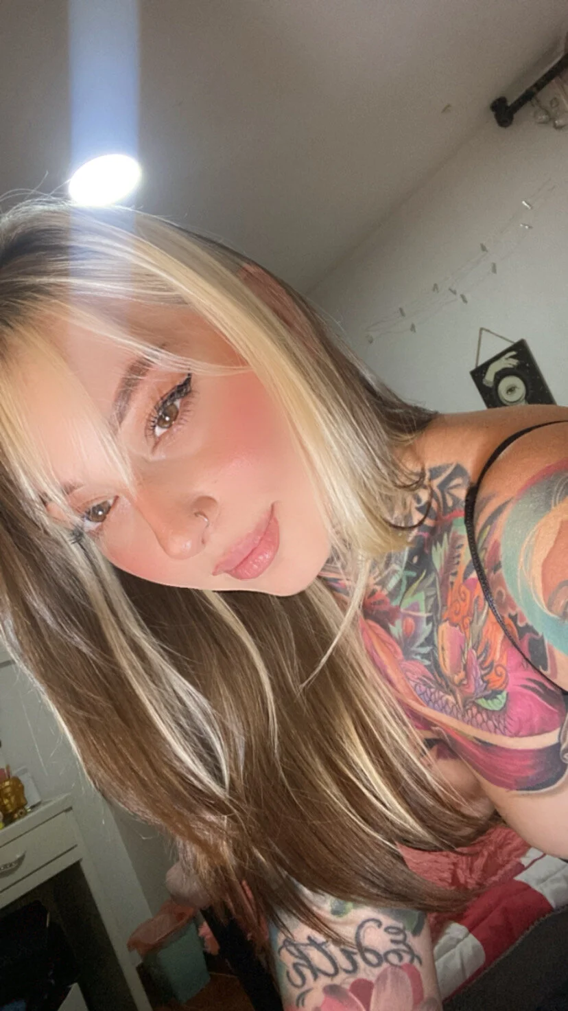 XXX Porn Photo of Nude agatha_ink3 4