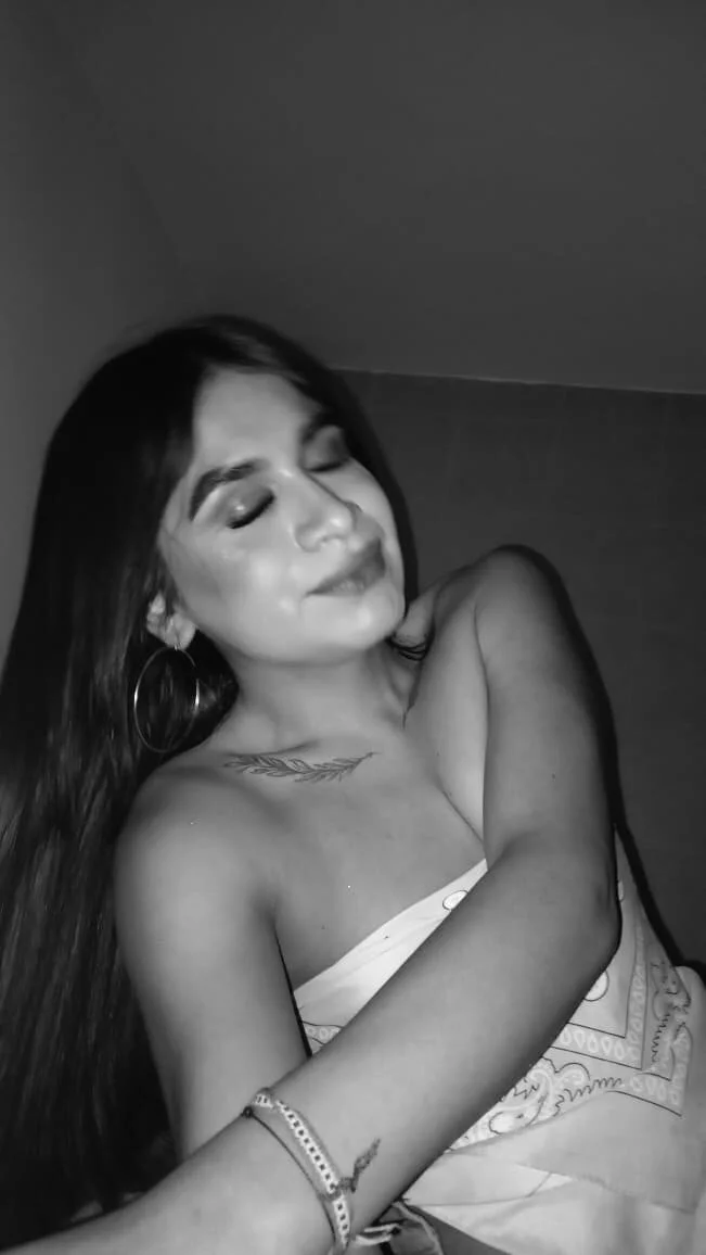 XXX Porn Photo of Nude Silvanna-Casstro 1