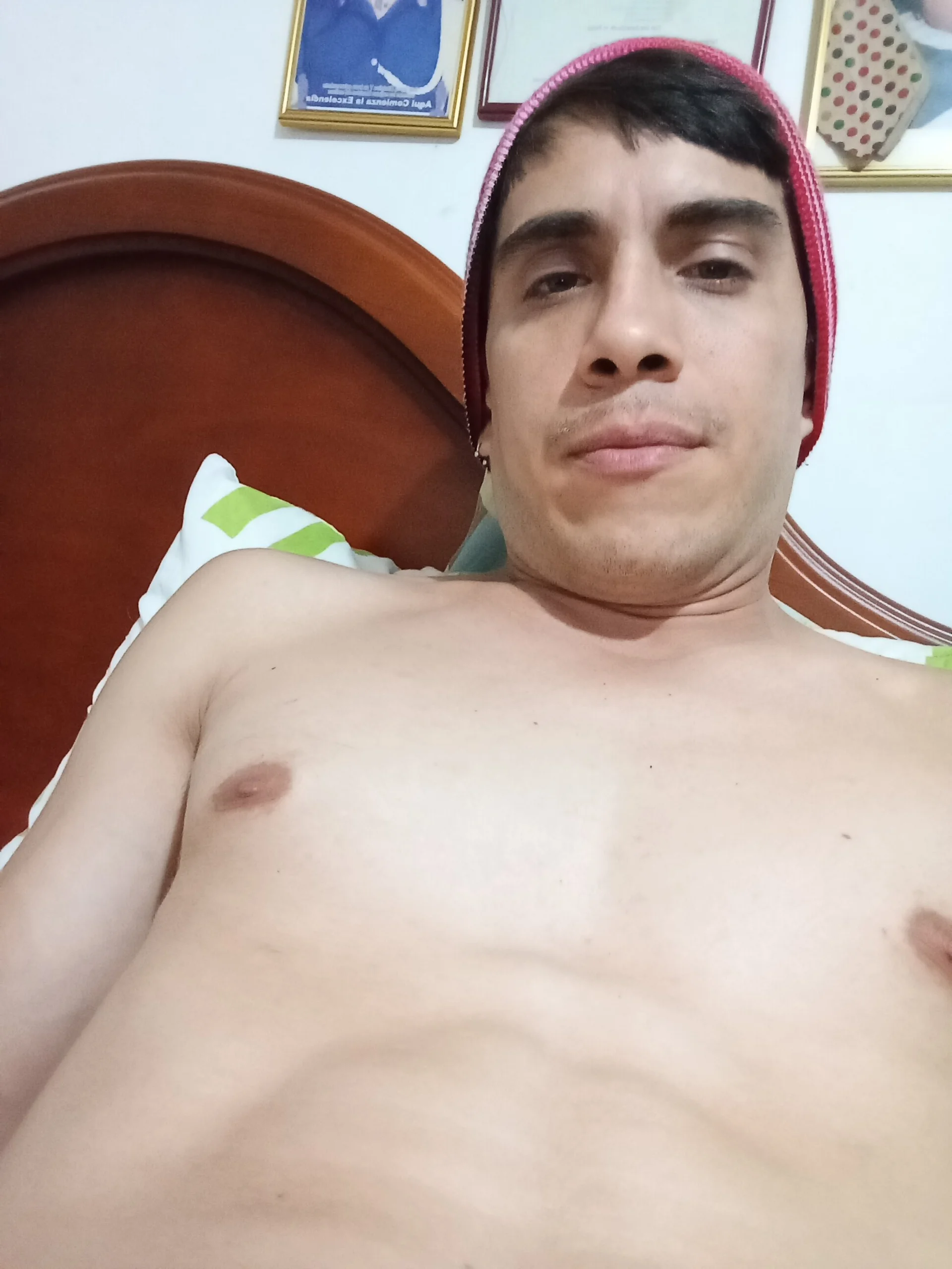 XXX Porn Photo of Nude Adrian_fire 9