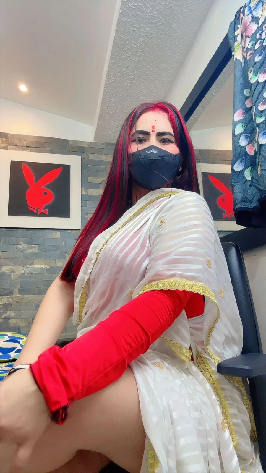 XXX Porn Photo of Nude dayadubey_ 25