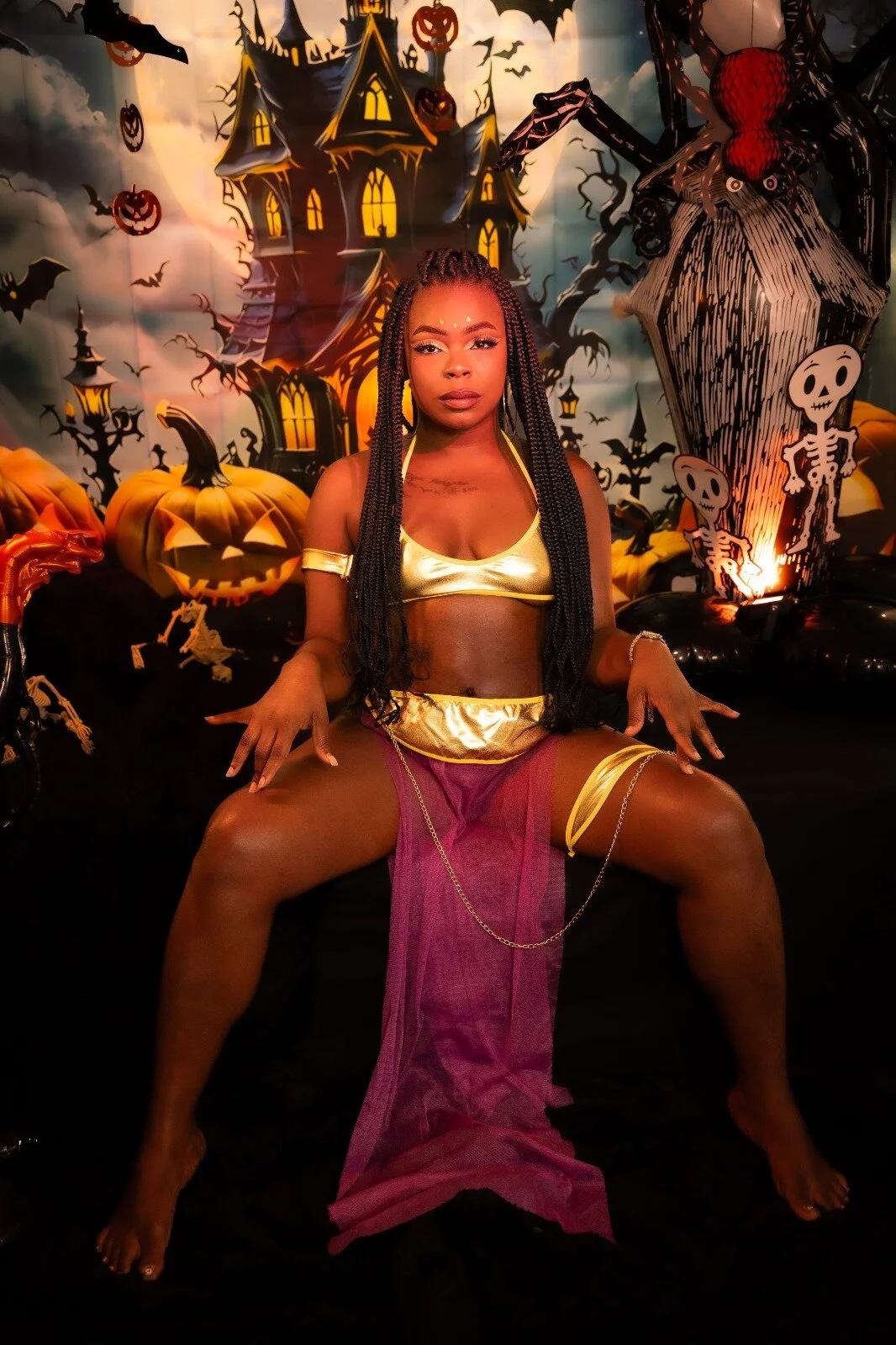 XXX Porn Photo of Nude Amine_west 4