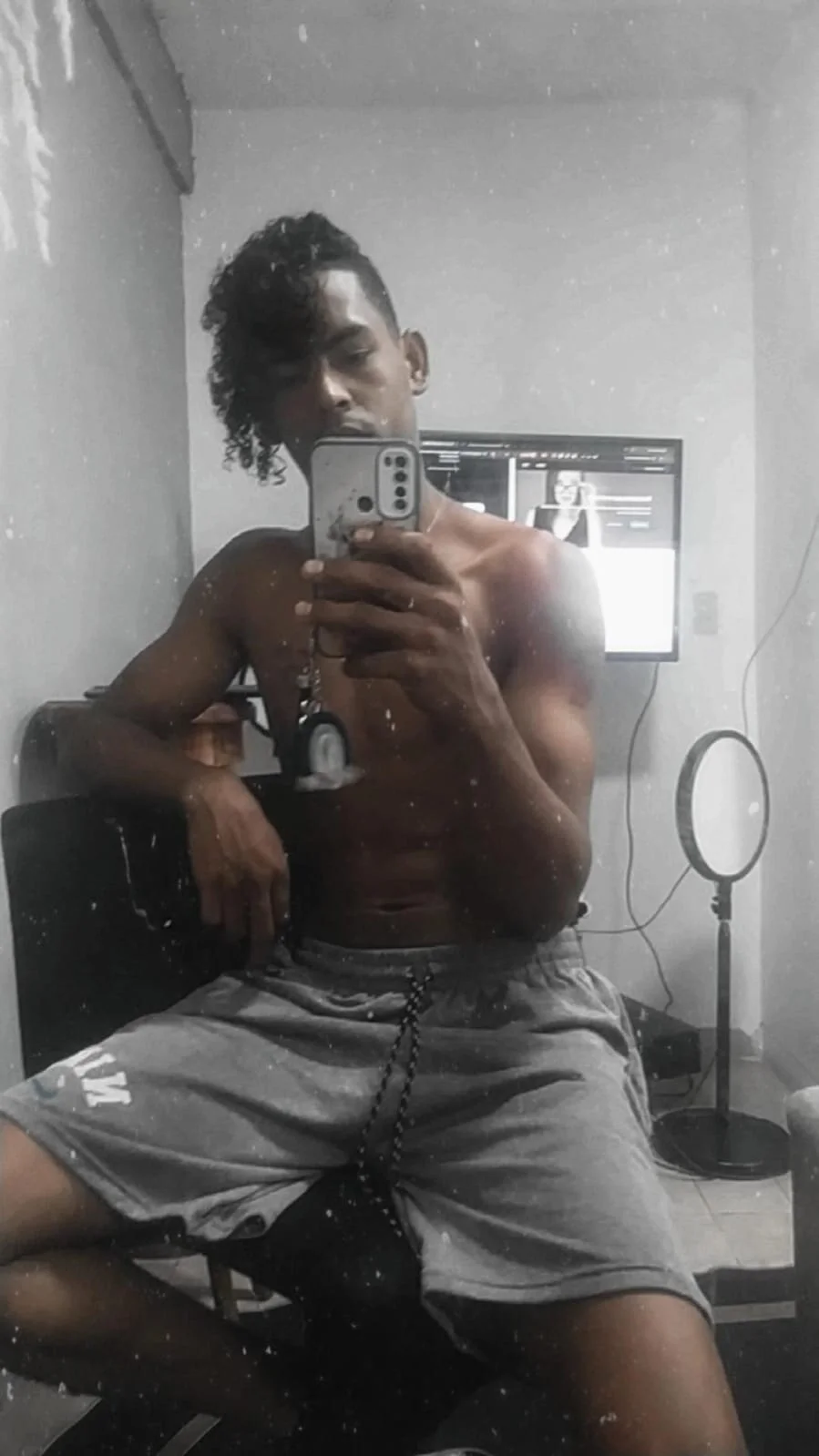 XXX Porn Photo of Nude Ethan_Blazes 9