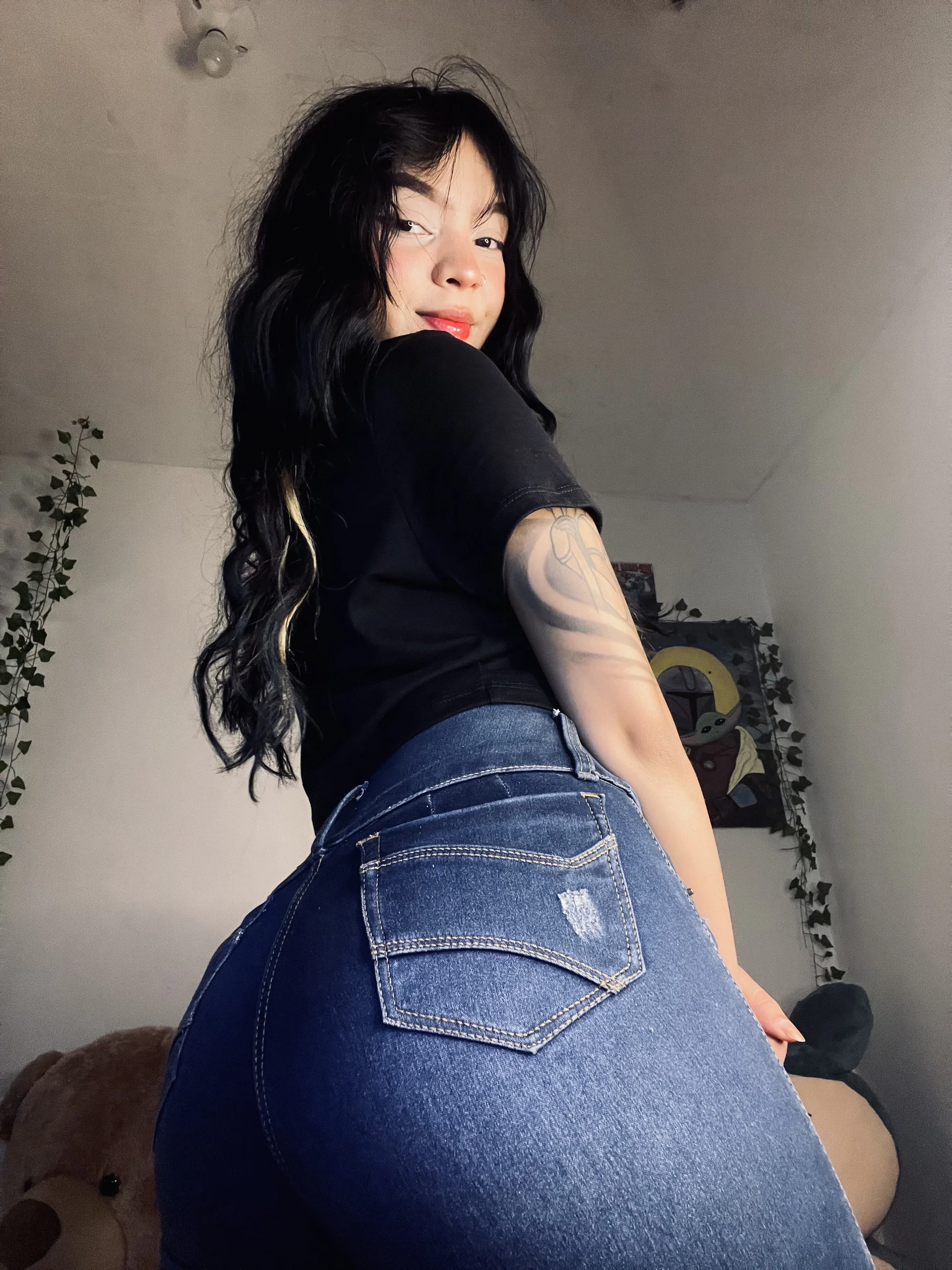 Valery_rhoades