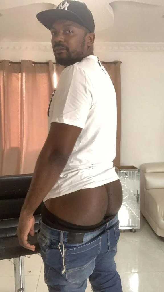 XXX Porn Photo of Nude HARLEXBIGCOCK 1