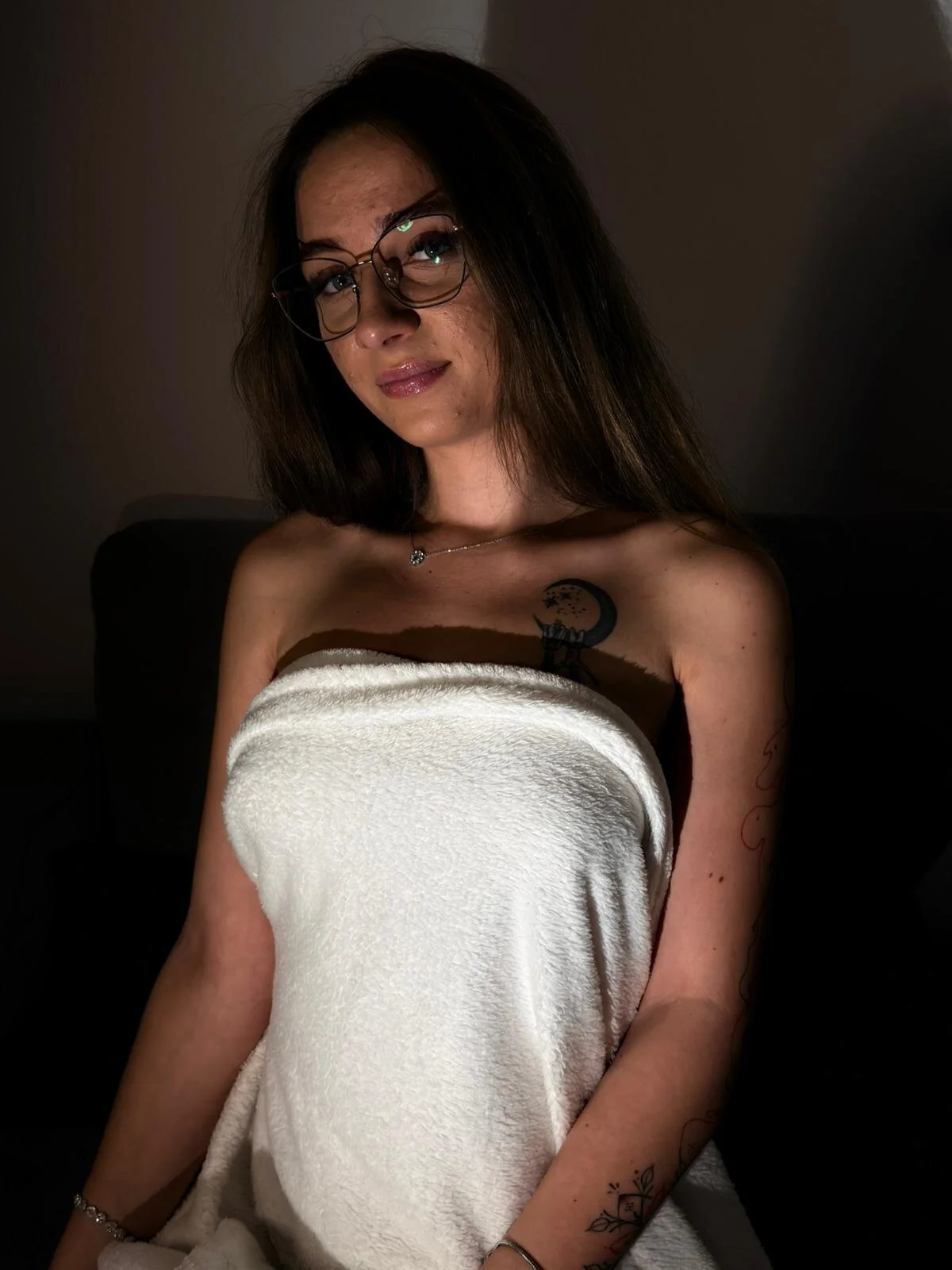 XXX Porn Photo of Nude ScarlettSmithX 103