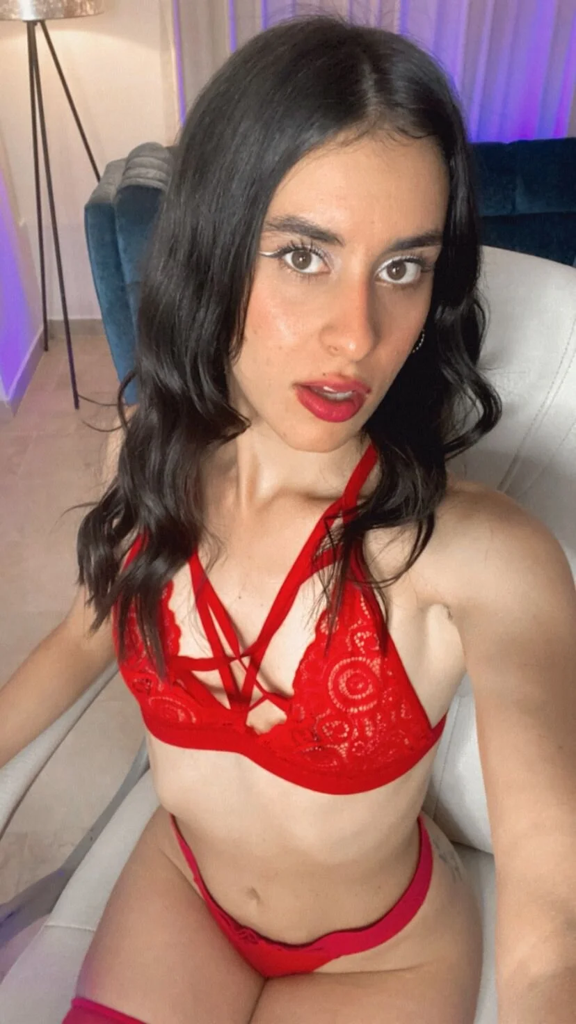 XXX Porn Photo of Nude karlaa_james 3