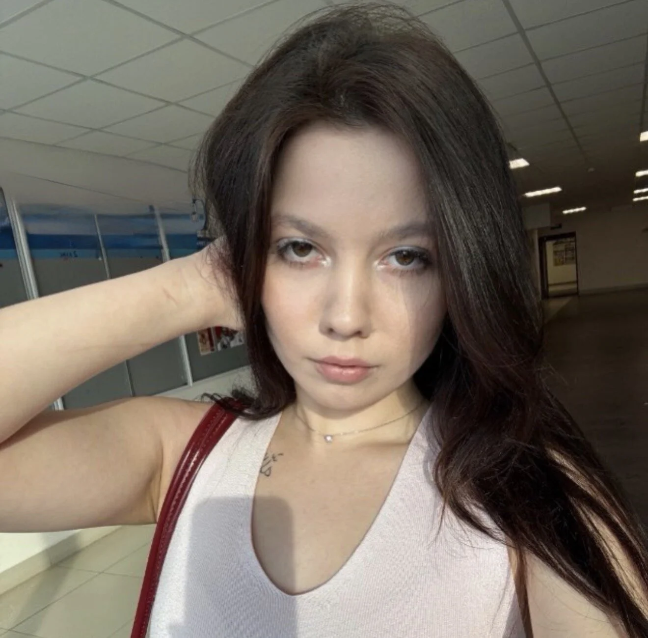 XXX Porn Photo of Nude AnikaWohlwend 2