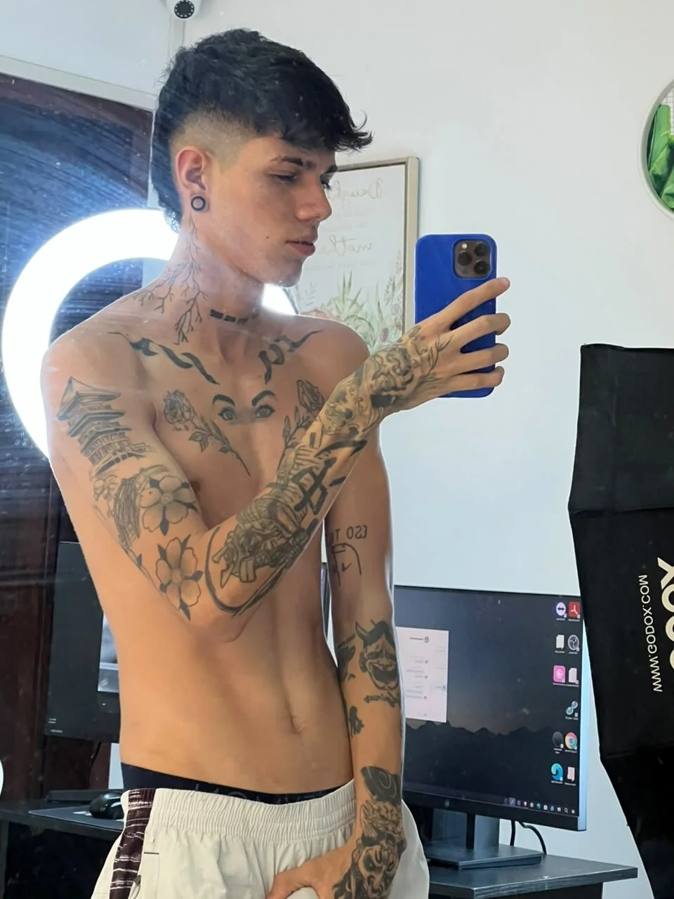 XXX Porn Photo of Nude Tommy_valverde 22