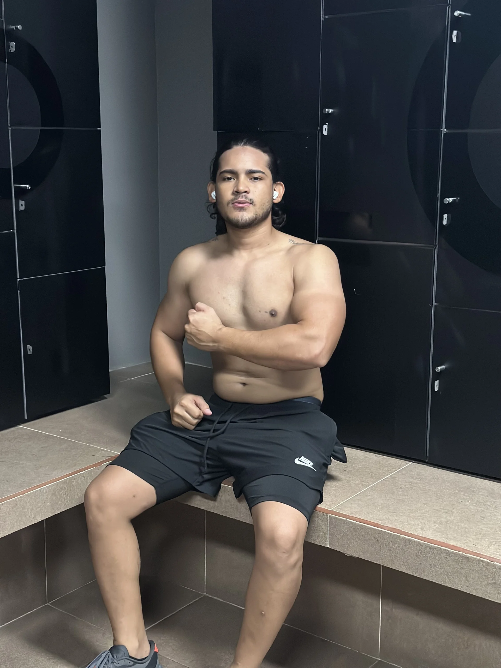 XXX Porn Photo of Nude louis_rueda 7