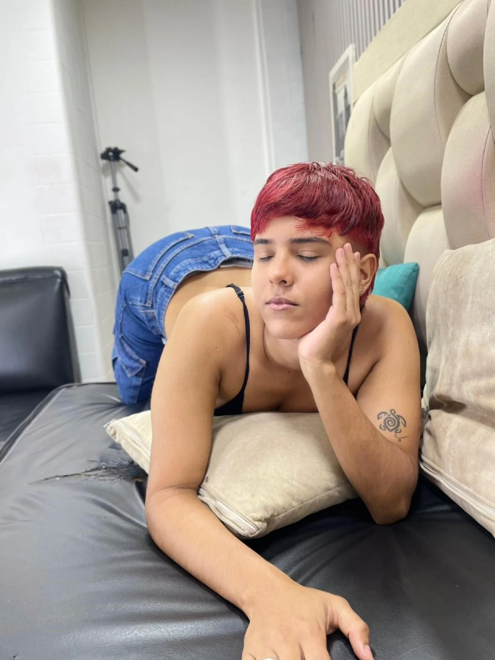 XXX Porn Photo of Nude Enma_Foxxx 14